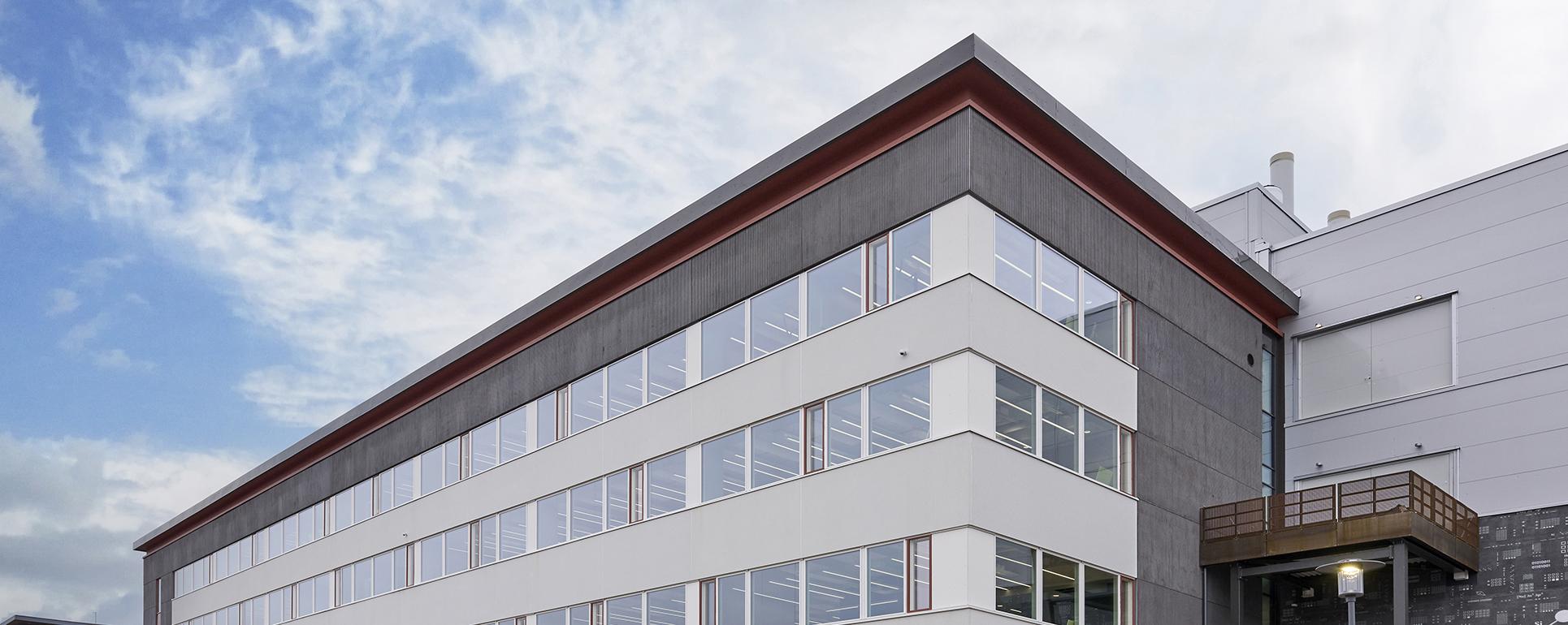 Okmetic factory extension